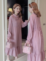 ชุดคลุมท้องแฟชั่นเกาหลีแขนยาว ผ้าลายเนื้อดี มีเชือกปรับขนาดครรภ์ แต่งระบายที่แขนละชายกระโปรง M L XL XXL