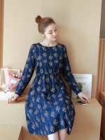 ชุดคลุมท้องน่ารัก แขนยาว ลายช่อดอกไม้ สีน้ำเงิน ผ้านิ่ม เนื้อดี มีกระเป๋าาข้าง M,L,XL,XXL