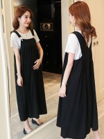 เอี๊ยมกระโปรงคลุมท้องยาว ผ้านิ่มทิ้งตัวสวย มีกระเป๋าข้าง มาพร้อมเสื้อยืดสีขาว สวยใส่ได้ถึงคลอดค่ะ M,L,XL,XXL