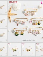 เข็มกลัดติดชุด สวย หรู ดูดี มีให้เลือกหลายสิบแบบ น่ารัก กันสารพัดเลยจร้าา Set beach party