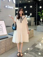 เดรสคลุมท้องแฟชั่น สุดน่ารัก ผ้าชีฟองอัดพรีททั้งชุด ปกคอแต่งด้วยลูกไม้ มีเชือกผูกเพิ่มความเก๋ มีซับใน M L XL XXL