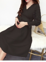 เดรสคลุมท้องแฟชัน ผ้ายืดเนื้อนิ่ม ช่วงแขนซีทรูประดับด้วยดอกไม้3มิติ ช่วงเอวผูกปรับขนาด ฟรีไซส์