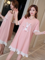 ชุดคลุมท้องแขนยาว ผ้ายืดเนื้อนิ่ม แขนและกระโปรงแต่งระบาย พิมพ์ลายกระต่าย น่ารักค่ะ M L XL XXL