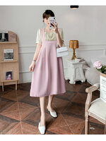 เอี๊ยมหลอกกระโปรง ผ้าชีฟอง คอทำระบายเล็กๆ แต่งด้วยมุกเล็ก ด้านหลังผูกโบว์สวย แขนตุ๊กตา ผ้าเนื้่อดี M L XL XXL