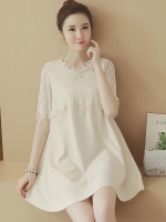 เดรสคนท้องแฟชั่น ช่วงบนผ้าลูกไม้ประดับด้วยมุก ช่วงแขนเปิดซีทรูเพิ่มน่ารัก M,L,XL,XXL