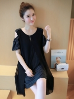 ชุดคลุมท้อง เปิดใหล่ สีดำลายตรง คลุมด้วยผ้าตาข่ายซีทรู L,XL,XXL