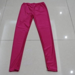 กางเกงแฟชั่นพร้อมส่ง : กางเกงแฟชั่นสีชมพูเข้ม ขายาว ใส่สบาย น่ารัก น่ารักจ้า