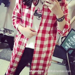 ((พร้อมส่ง)) เสื้อผ้าแฟชั่นผู้หญิง : เสื้อแฟชั่นสีแดงแต่งลายสก็อต น่ารักๆจ้า