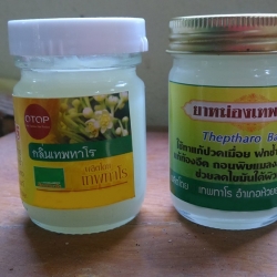 ยาหม่อง เทพทาโร