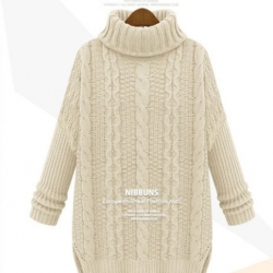 เสื้อกันหนาวพร้อมส่ง : เสื้อไหมพรมคอเต่าสีครีมแขนยาว ใส่กันหนาวได้ดีมากจ้า :รายละเอียดไซส์คลิกเลยจ้า