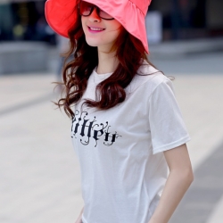 หมวกแฟชั่นพร้อมส่ง : หมวกปีกบานกว้างกันแดดสีชมพูบานเย็น พักเก็บง่ายแบบสวยน่ารักๆจ้า