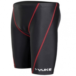 ชุดว่ายน้ำคนอ้วนชาย พร้อมส่ง :กางเกงว่ายน้ำชายสีดำแต่งขอบสีแดง มีหมวกแบบสวยจ้า:มีSize 4XL,5XL รายละเอียดไซส์คลิกเลยจ้า