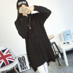 เสื้อกันหนาวพร้อมส่ง :เดรสยาวไหมพรมถักลายผ้าหนาสีดำ คอสูงเสื้อยาวเหนือเข่า แบบสวยมากๆจ้า:รายละเอียดไซส์คลิกเลยจ้า