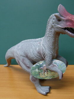 โมเดลไดโนเสาว์ (C)
