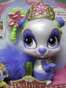 แพนด้าน้อย Blossom ของเจ้าหญิงมู่หลาน (Mulan) พูด-ร้องเพลงได้