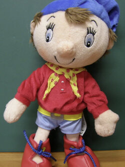 น็อดดี้ (Noddy) ขนาด 9 นิ้ว