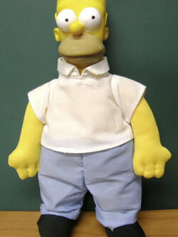 โฮมเมอร์ (Homer) ขนาด 10 นิ้ว หัวไวนีล (มือสอง)