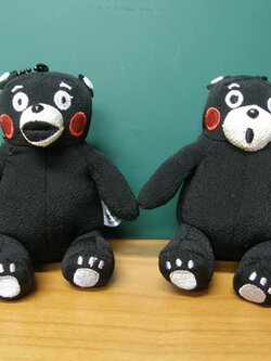 ตุ๊กตา Kumamon ขนาด 4 นิ้ว แพ็คคู่ (2 สไตล์)