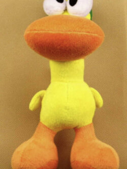 เป็ด Pato ขนาด 8- 9 นิ้ว ร้องได้เมื่อบีบปาก (Zinkia)