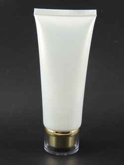 หลอดโฟม 100 กรัม ขาวครีมหัวอคิลิกทอง แพคละ 5 ใบ