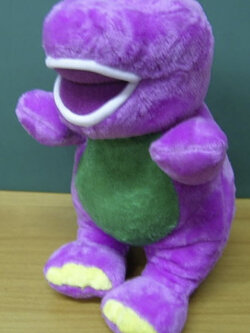 Barney สีม่วง ขนาด 7 นิ้ว มีจุ๊บยางติดกระจก