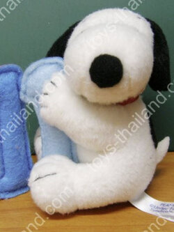 สนูปปี้นั่งถือเลข 11 ขนาด 3 นิ้ว พรีเมี่ยม (มือสอง)