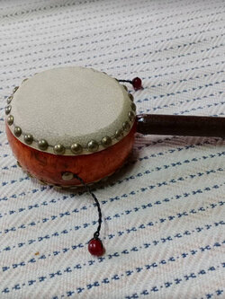 ป๋องแป๋ง ของเล่นไม้โบราณ งานไทย ขนาดหน้ากลอง 4 นิ้ว หนา 2 นิ้ว หน้ากลองหนังสัตว์