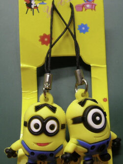 ที่ห้อยมือถือ Minion แพ็คคู่ ขนาด 1.25 นิ้ว