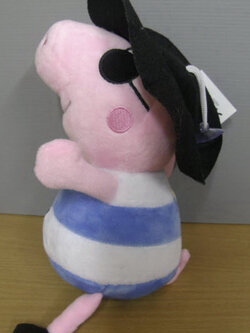 George Pig ชุดกัปตัน (Pirate of Carribbean) ขนาด 9 นิ้ว (Bandai)