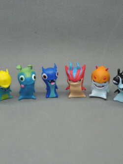 โมเดล Slugterra คละแบบ 8 ตัว