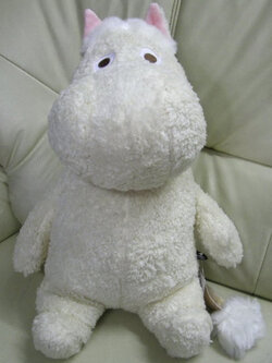 Moomin โทนสีครีม ขนาด 17 นิ้ว (Sekiguchi)