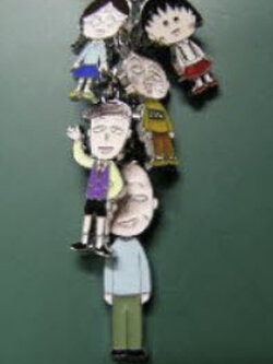 พวงกุญแจโมเดลครอบครัว มารุโกะ ชุด 5 ชิ้น ขนาด 1-1.5 นิ้ว