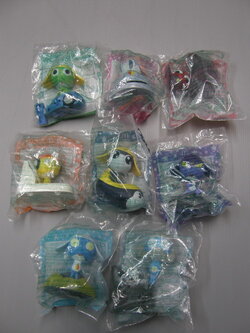 โมเดล Keroro ครบชุด 8 ตัว (แม็ค)