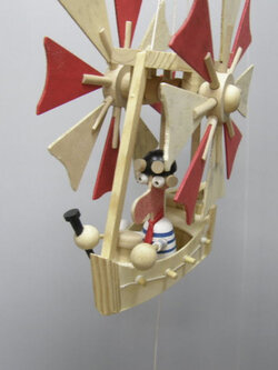 เรือเหาะ ของเล่นงานไม้