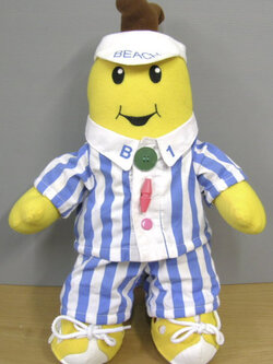 ตุ๊กตากล้วย B1 ขนาด 16 นิ้ว (มือสอง)