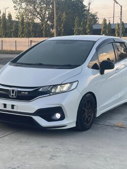 Honda Jazz GK 1.5RS AT 2017