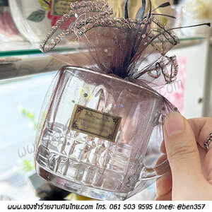 ของชำร่วยงานศพ แก้วกาแฟใสมีหู ลายเหลี่ยมเพชร ห่อผ้า (SD) สั่งซื้อขั้นต่ำ 100 ชิ้น ชิ้นละ 25.-