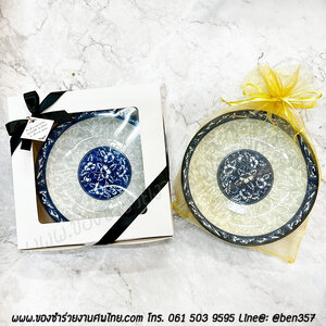 ของชำร่วยงานศพ จาน 7" กระเบื้องสีน้ำเงิน กล่องขาว คาดริบบิ้น ชุดละ 48.-