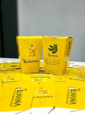 ผลงาน "กล่องไก่ป๊อปพิมพ์โลโก้"