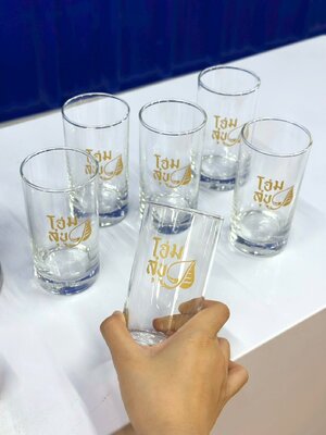 ผลงาน แก้วแตกพิมพ์โลโก้ (แก้วใส)