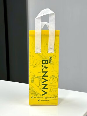 ผลงาน "ถุงเก็บความเย็นพิมพ์โลโก้"