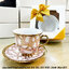 ของชำร่วยงานศพ ชุดแก้วกาแฟพร้อมจานรองแก้ว ลายทองใหญ่ กล่องขาวคาดริบบิ้น (KD) พร้อมห่อผ้า ชุดละ 75.-